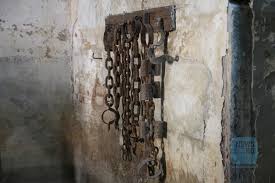 În românia valoarea pensiilor nu prea lasă loc de odihnă unui pensionar care trebuie să se gospodărească singur. TorÅ£ionarii Disidentului Gheorghe Ursu ContestÄƒ News Ro