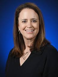 Laura Kessinger's Instagram, Twitter & Facebook