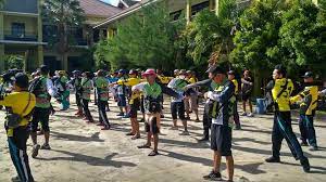 Sekolah ini menyediakan berbagai fasilitas penunjang pendidikan bagi anak didiknya. Sman Balung