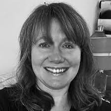 Katy Grady's Instagram, Twitter & Facebook