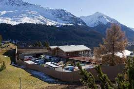 Zwei neue häuser und eine tolle aussicht. Roger Federer Legt Nachbarschaftsstreit In Lenzerheide Bei Tageswoche