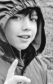 Alex Fauser's Instagram, Twitter & Facebook