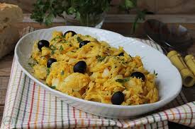 Es un plato rápido de hacer y muy popular en casi todo el territorio portugués, siendo una de las recetas con bacalao más famosas de la cocina portuguesa. Bacalao A Bras Bacalhau A Bras El Jardin De Mis Recetas