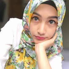 Jangan khawatir bahwa tempat ini akan bau dan kotor, di gardu action ini merupakan bank sampah yang dikelola oleh para pemuda. Kumpulan Foto Cewek Jilbab Cantik Dan Manis Untuk Dp Bbm Manis Bulan Ramadhan