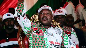 Burundi president evariste ndayishimiye will be the guest of honour at the madaraka day celebrations to be held in kisumu on tuesday. Burundi President Pierre Nkurunziza Dies At Age 55 News Dw 09 06 2020