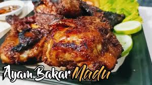 Jika anda menginginkan rasa yang lebih lokal, silahkan ditambahkan kecap manis dan hilangkan kuning. Ayam Bakar Madu Honey Grilled Chicken Recipe Resep Ayam Bakar Madu Pedas Manis Youtube