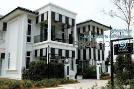 If an open floor plan home close to town is what you are looking for, then look no further. Superlink For Sale In Eco Majestic Semenyih By Aizul Zakaria Bin Hamzah Propsocial