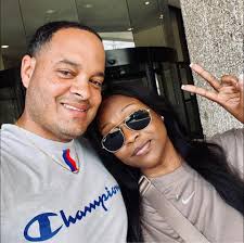 I have a little treasure that sleeps like this.. 🥰🥰