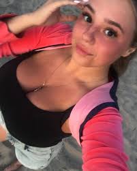 Overdeveloped - Webcam teens fisting | MOTHERLESS.COM ™