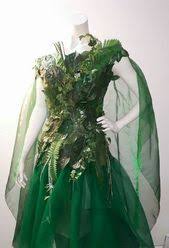 Poison Ivy Waldelfe Waldfee Kostum Costume Design A Style By Anke Kauerma Poison Ivy Wal In 2020 Hochzeitskleider Spitze Kostume Damen Karneval Kostum Damen