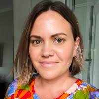 20+ "Paula Halliday" profiles