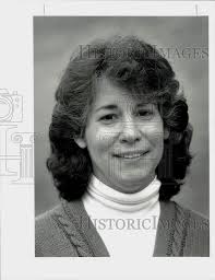 1990 Press Photo Mary O'Connor Hume, Law School Scholarship Recipient
