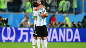 Lionel messi, 33, equalled javier mascherano's record of 147 match appearances for argentina on tuesday in albiceleste's third match at the 2021 copa américa against paraguay played at estádio. World Cup 2018 Javier Mascherano S Sad Demise In Russia For Argentina Goal Com