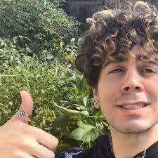 Andy Marks, Graphic Designer