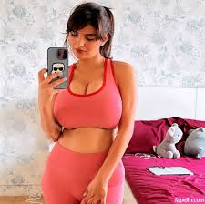 Nude anveshi jain - 76 photo