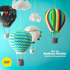 In the complex hot air balloon coloring pages, the air balloons often feature numbers, words and alphabets to help kids learn to read. 15 Adorable Hot Air Balloon Themed Crafts