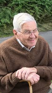 UTLEY CEMETERY KEIGHLEY YORKSHIRE, ENGLAND 26 6 24