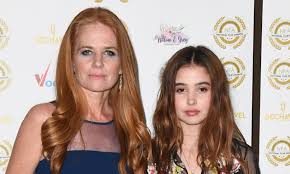 Born julie anne harris, the youngest child of albert and pat harris, patsy palmer was born for stardom. Patsy Palmer Latest News Pictures Videos Hello