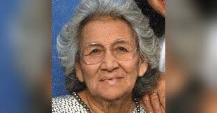 Elidia Castillo's Instagram, Twitter & Facebook