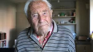 104-year-old David Goodall's journey to Switzerland for voluntary  euthanasia