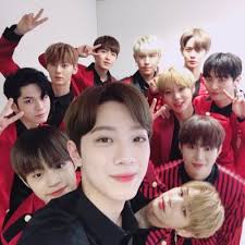 Die gewinner von produce 101 bekommen immer nur 1 jahres vertrag und danach gehen sie . Wanna One Pics Archivewannaone Twitter