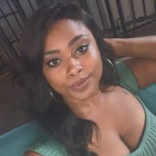 Millie Jane💋 (@Millz_on_Wheelz)