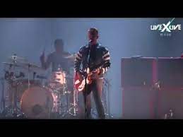 Queens Of The Stone Age Rock In Rio 2015 Full Concert Queens Of The Stone Age Rock In Rio Singin In The Rain