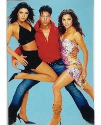 Akshaykumar Priyankachopra Laradutta Bollywoodflashback Rare Postcard Muvyz072218 A Beautiful Bollywood Actress Akshay Kumar Style Deepika Padukone Hot