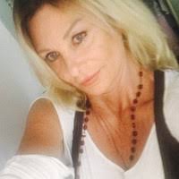 Debra Kirchner's Instagram, Twitter & Facebook