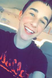 muffin girl (@Arianaamyqueen)