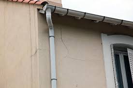 Avis Sur Fissures Verticales Et Horizontales Sur Facade Maison Conseils Des Bricoleurs Du Forum