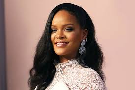 From braids to natural texture and long, sleek hair, too, rihanna has tried every hairstyle going. 20 Rihanna Hairstyles That Are Worth Stealing In 2019