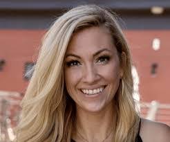 Brianna Waugh's Instagram, Twitter & Facebook