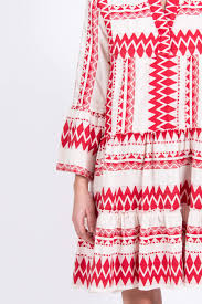 Check spelling or type a new query. Flowers For Friends Kleid Im Ethno Stil In Rot Gruener At