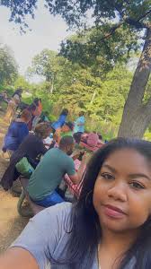 Le verre est REFILLABLE : Découvrez la mentalité de Jen Logan