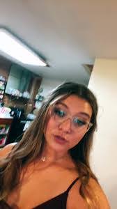 Chelsea Coburn's Instagram, Twitter & Facebook