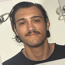 Mike Vitelli's Instagram, Twitter & Facebook