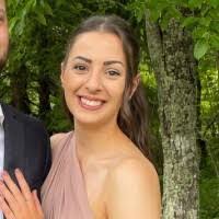 Nora Hoff's Instagram, Twitter & Facebook