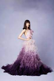 Unsere dienstleistungen im bereich zahnimplantate. Die Schonsten Brautkleider Im Ombre Look Festliche Kleider Kleider Schone Kleider