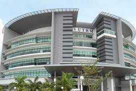 Ya, kru academy adalah sebuah kolej vokasional swasta diakui sebagai pusat bertauliah yang boleh dipercayai di malaysia oleh kementerian 11. Universiti Yang Menerima Pelajar Kolej Vokasional