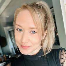 Erica crowder (@ericacrwd)