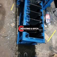 Cetakan batako dari bahan plat besi 3 ml, dan siku 3 cm 3ml. Hasilkan Batako Padat Dan Seragam Ini 10 Rekomendasi Cetakan Batako Manual Terbaik 2020