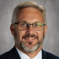 Anika Curtis's Instagram, Twitter & Facebook