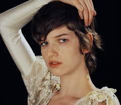 A Meeting With Angele Metzger Crash Magazine Munie de quelques affaires, d'un peu d'argent et d'une arme, diane kramer part à evian. a meeting with angele metzger crash