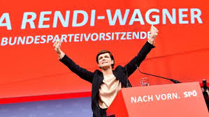 Die spö gab sich ein neues parteiprogramm und nahm einen inhaltlichen leitantrag an. Spo Parteitag 2018 Live In Wels Bringt Rendi Wagner Die Partei Auf Kurs Profil At