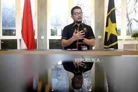 Struktur partai pun sudah dibikin. Hqttblsekgub1m