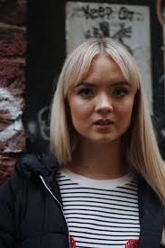 Leesha Moore's Instagram, Twitter & Facebook