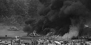 There will be a part two soon* nascar has had some terrible wrecks in its history, and this video showcases them. Top 10 Nascar Crashes That Changed Racing With Videos