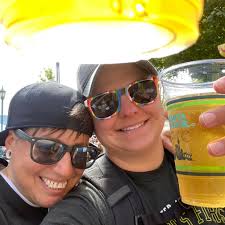 Use code "ROLLING" for your first month free!📱