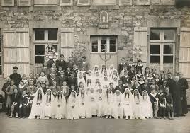 We did not find results for: Zoom Sur La Tenue De Communion Et De Confirmation